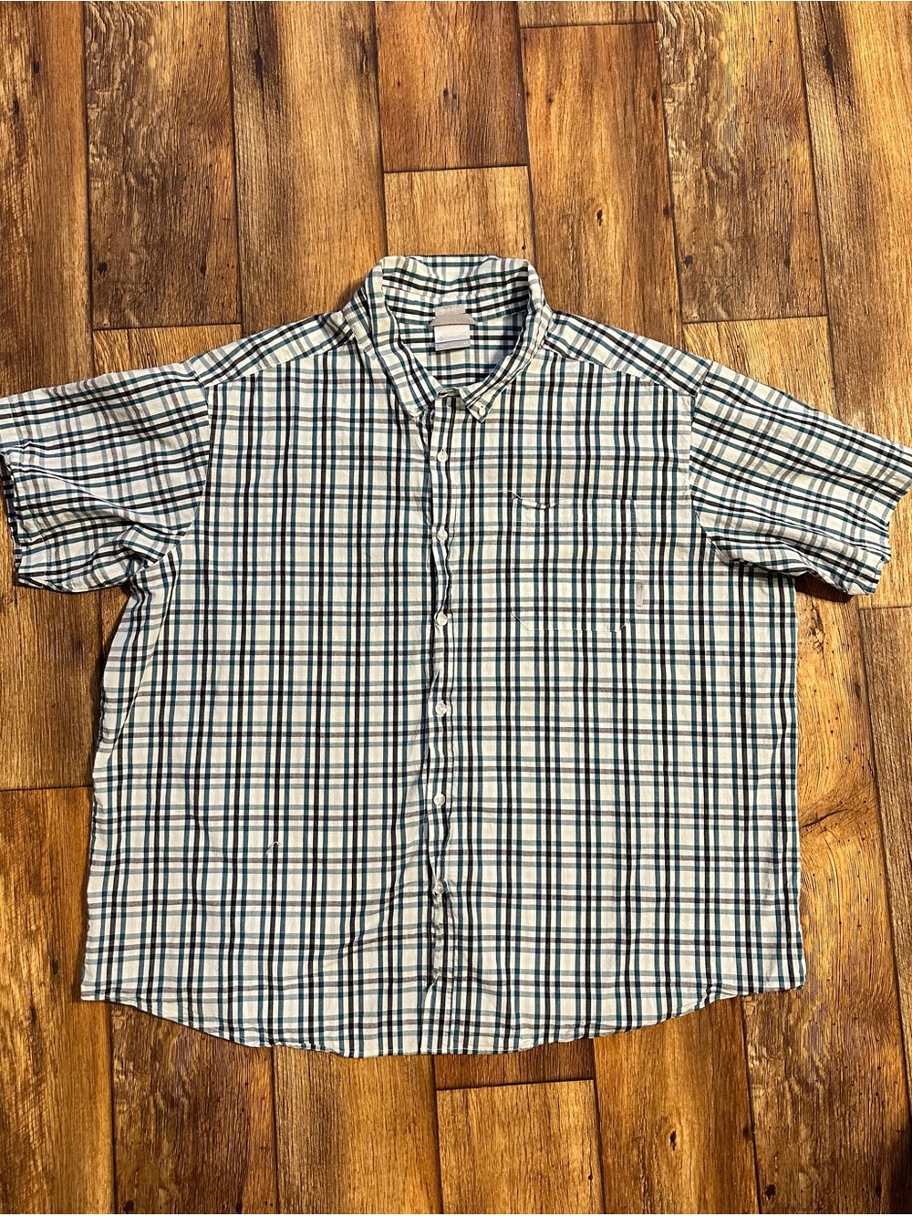 Men's Columbia Plaid Button-Up short sleeve Shirt - Size 4x